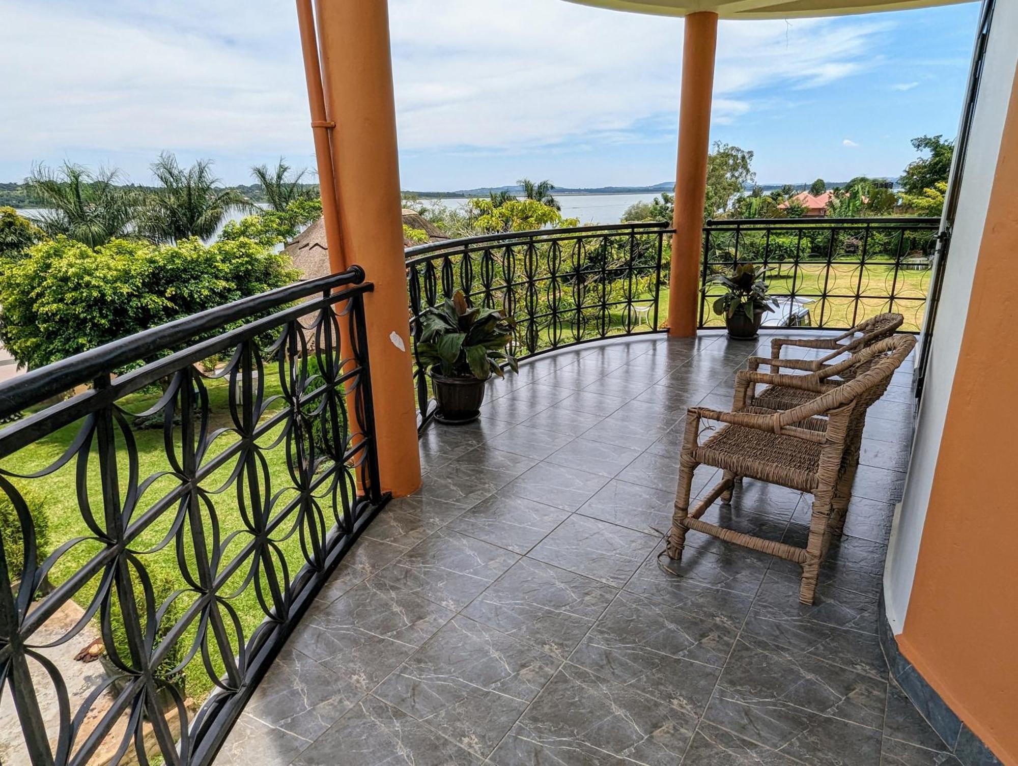 Oslo Gardens Bed & Breakfast Entebbe Exterior foto